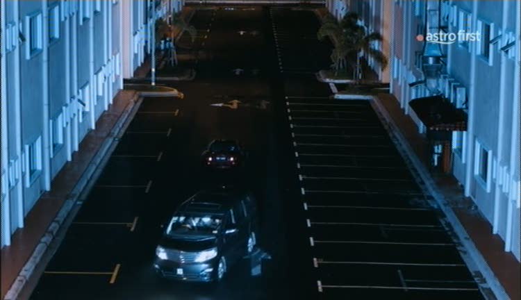 2002 Toyota Alphard [NH10W]