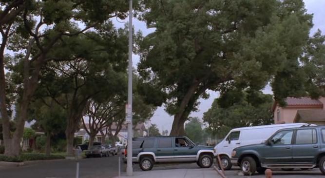 1995 Ford Explorer XLT [UN105]