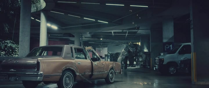 IMCDb.org: 1984 Lincoln Town Car in "Underworld: Awakening, 2012"