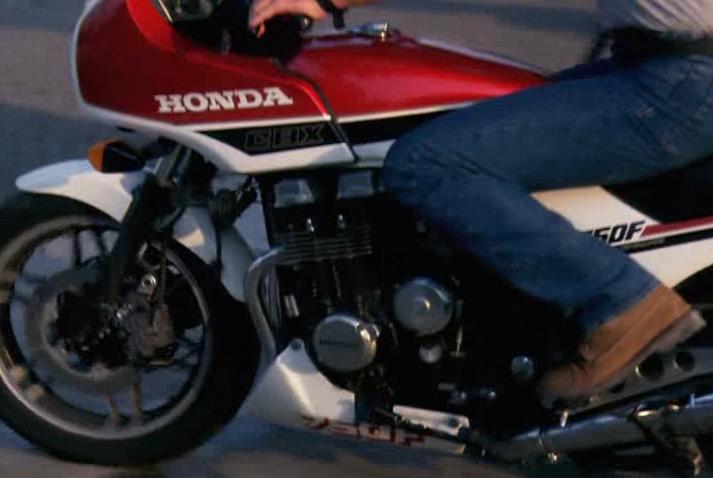  Honda CBX 750 F in Dias Melhores Virão, 1990