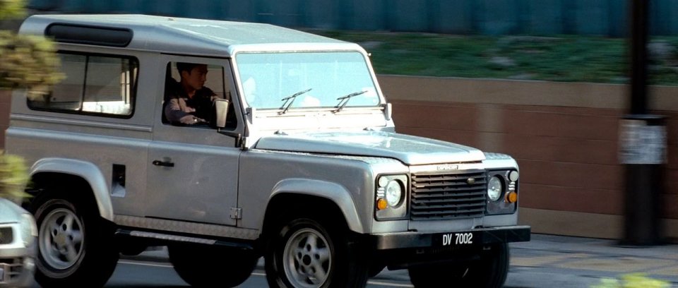 Land-Rover Defender 90 Station Wagon