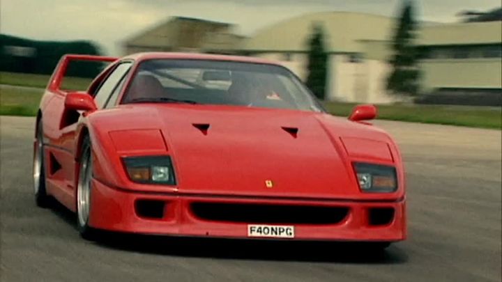 Umeki værtinde system IMCDb.org: 1988 Ferrari F40 in "Top Gear - The Worst Car in the History of  the World, 2012"