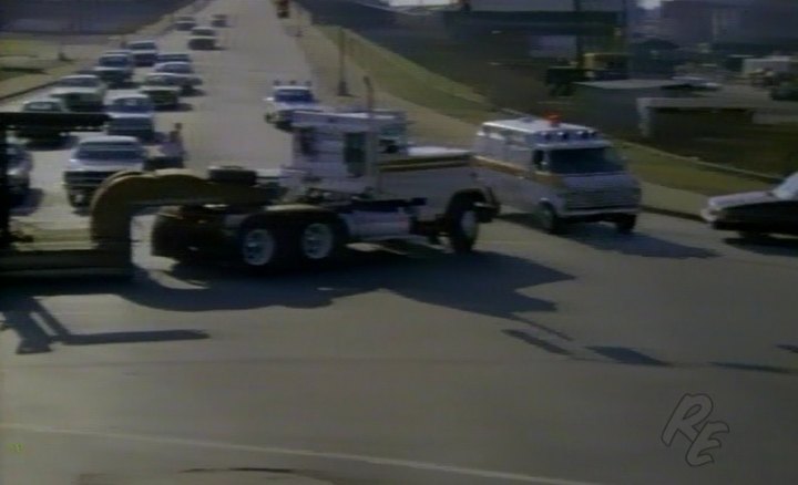 Mack Super-Liner