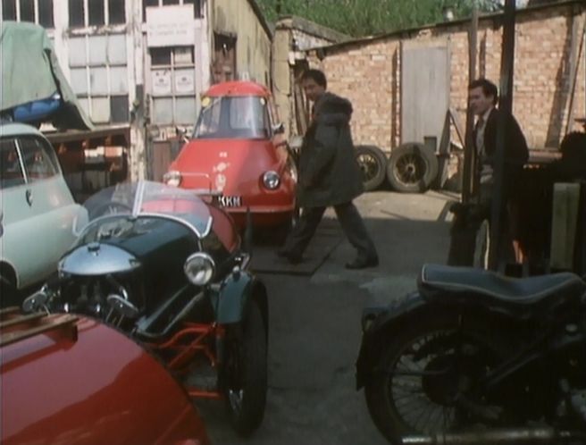 IMCDb Morgan Super Sports In The Chinese Detective 1981 1982 imcdb-morgan-super-sports-in-the-chinese-detective-1981-1982