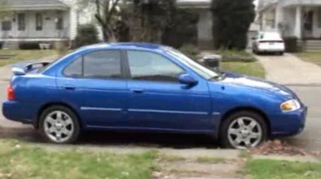 2004 Nissan car short people #2