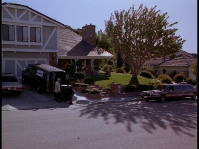 1990 Lincoln Town Car Stretched Limousine