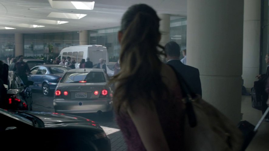 2001 Lexus IS 300 [JCE10]