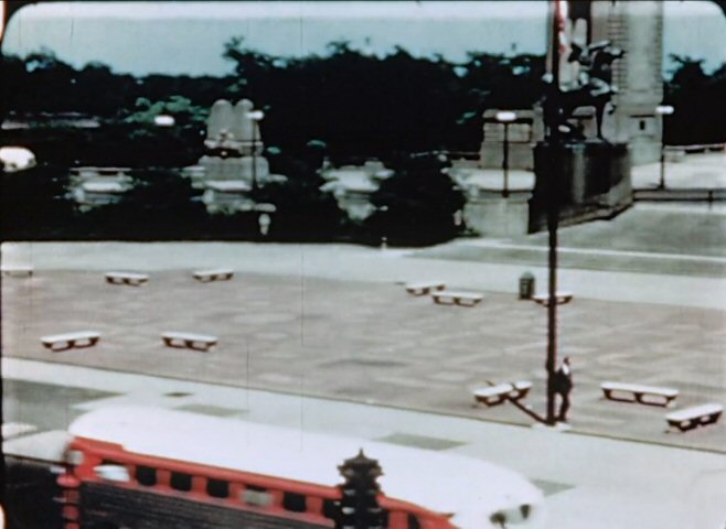 Yellow Coach PG 3701 Silverside