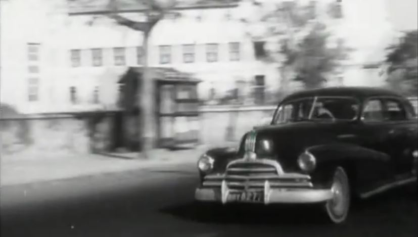 1947 Pontiac Streamliner