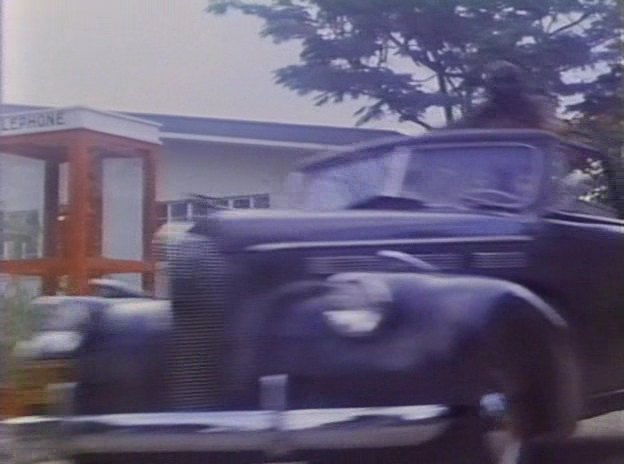 1940 LaSalle 50 Convertible Coupe