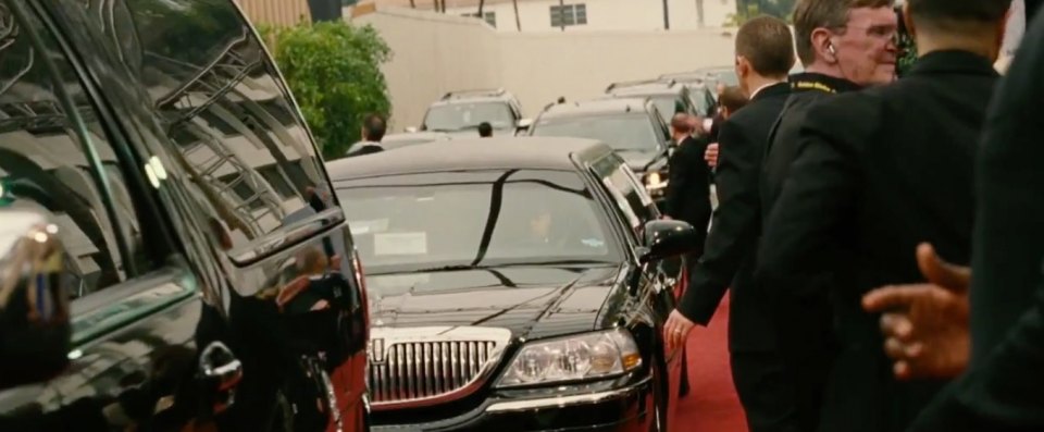 2003 Lincoln Town Car Stretched Limousine