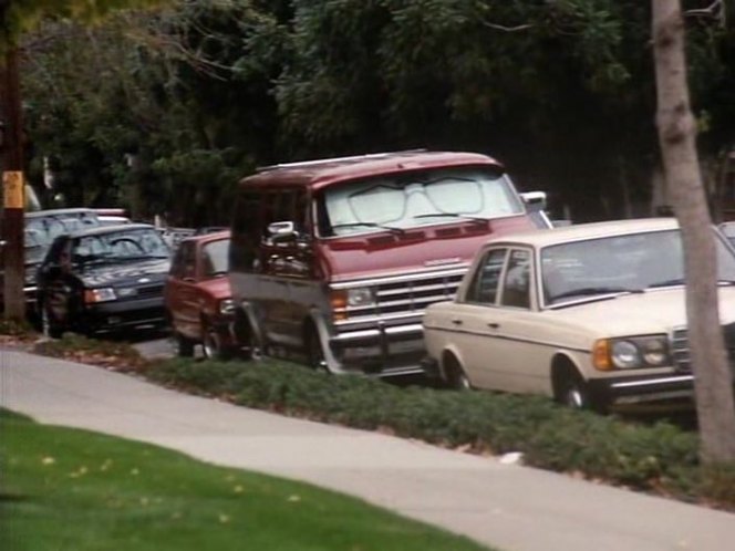1986 Dodge Ram Van