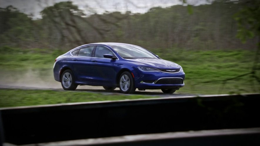 2015 Chrysler 200 Limited [UF]