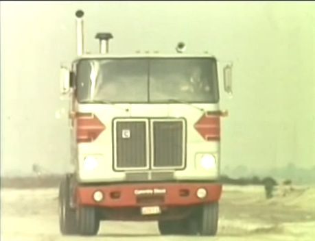 1975 White Road Commander 2