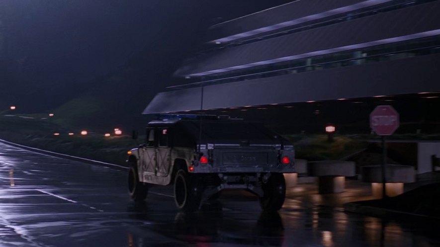 AM General HMMWV M1025