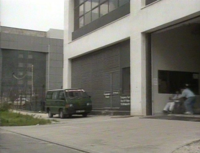 Mitsubishi L-300 [P00]