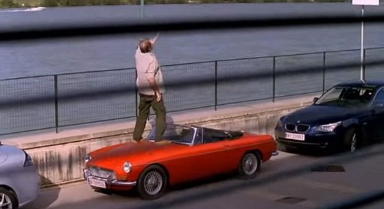 1963 MG B Roadster [ADO23]