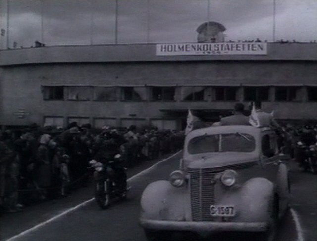 1937 Studebaker Dictator