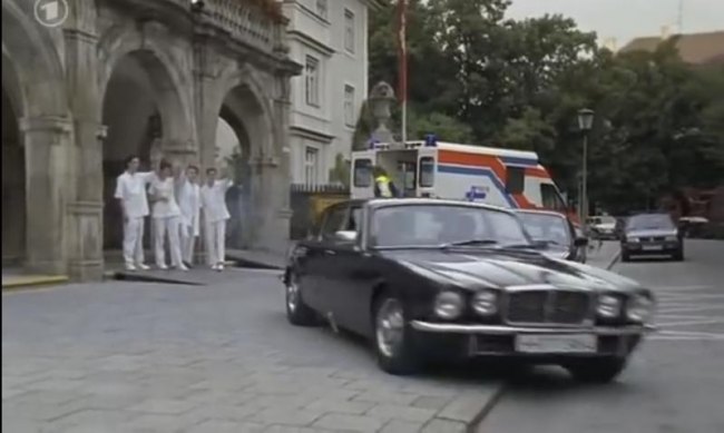 Jaguar XJ6 [Series II]
