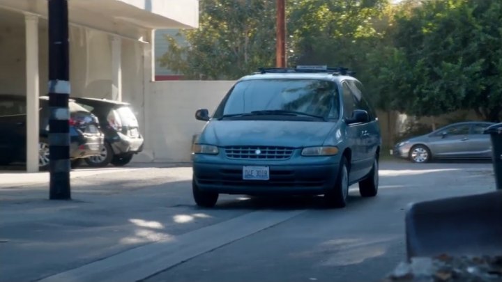 1998 Plymouth Grand Voyager SE Expresso [NS]