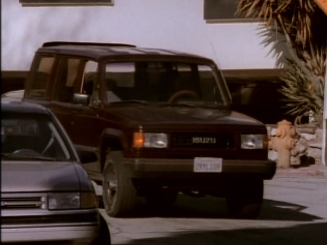 1987 Isuzu Trooper II Series I [UBS]