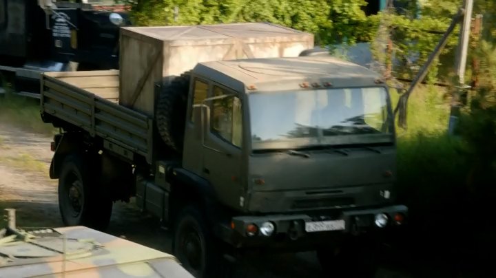 Stewart & Stevenson M1078 LMTV