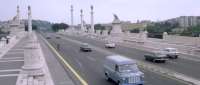 Click for details and comments about this vehicle 1977669
