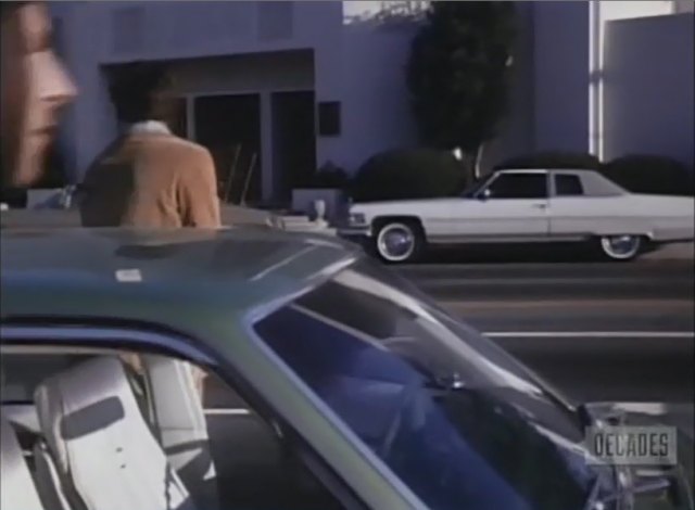 1975 Cadillac Coupe DeVille