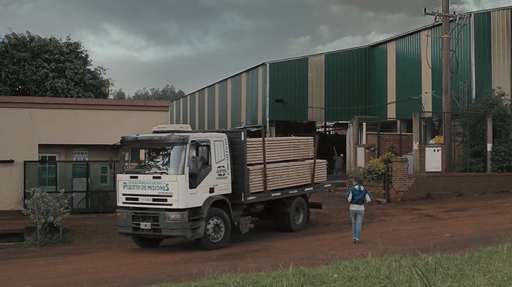 2007 Iveco Cavallino 320