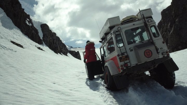 Land-Rover Defender 110 Station Wagon