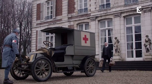 1912 Renault 8CV Double Phaeton as Ambulance [Type AG-1]
