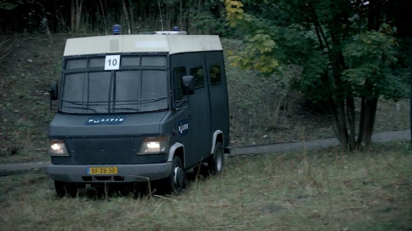 1998 Mercedes-Benz 614 D Armoured Van [T2]