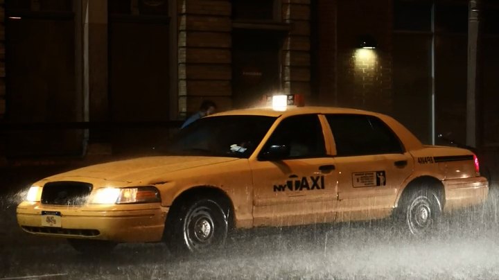 2005 Ford Crown Victoria Commercial Taxi Package LWB [P70]