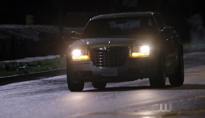 2005 Chrysler 300 [LX]