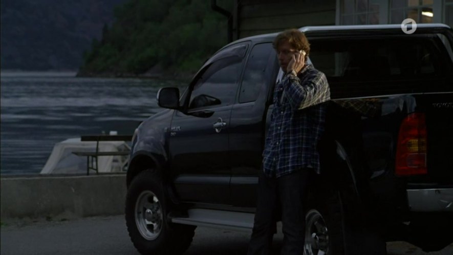 2006 Toyota Hilux 2.4 D-4D SR 4WD [KUN25]