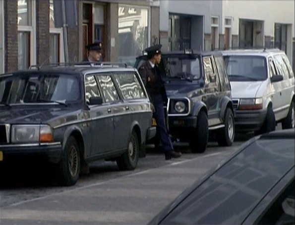1983 Volvo 240 [245]
