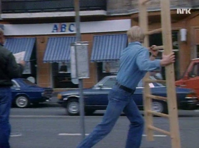 1976 Mercedes-Benz [W123]