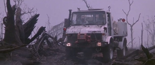 Mercedes-Benz Unimog U 1300