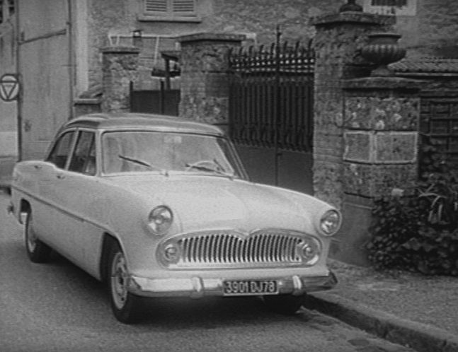 1961 Simca Ariane Super Luxe