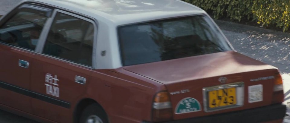 2004 Toyota Crown Comfort LPG [YXS10]