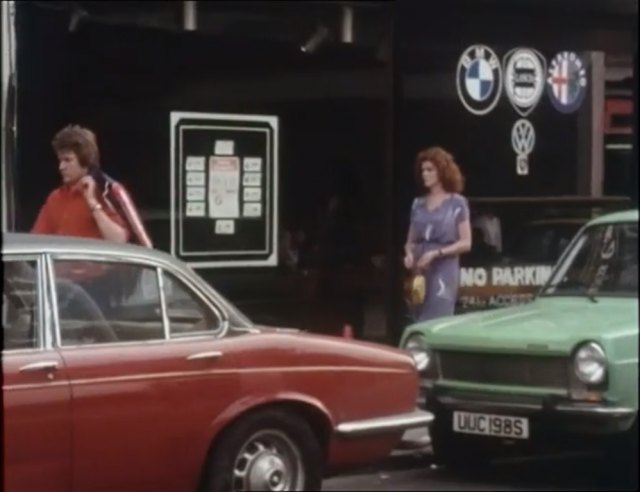 1977 Dodge 1100 Light Van [928]