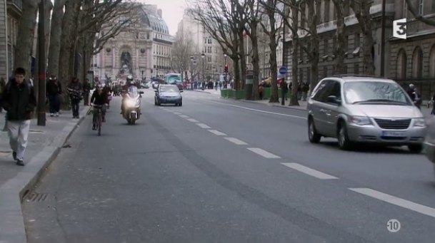 2004 Chrysler Voyager [RG]