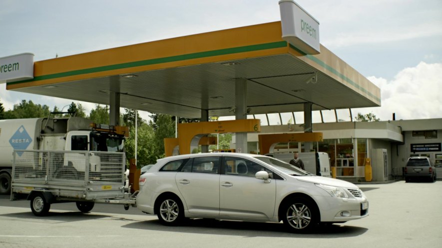 2010 Toyota Avensis Kombi 2.0 VVT-i [ZRT272]