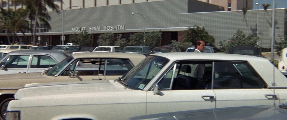 1967 Imperial Crown Four-Door Hardtop [CY1-M]