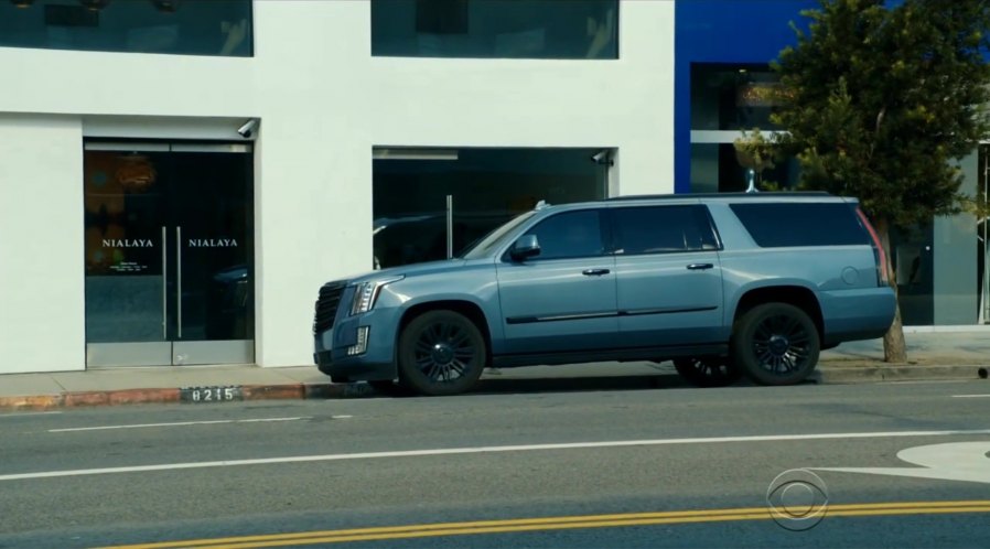 2015 Cadillac Escalade ESV [GMT2KYL]