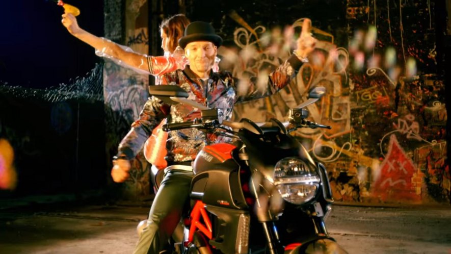 Ducati Diavel Carbon