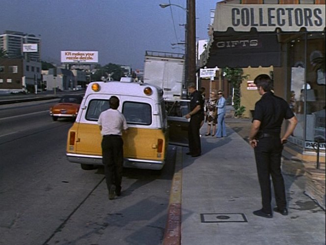 Chevrolet Suburban Ambulance Stoner