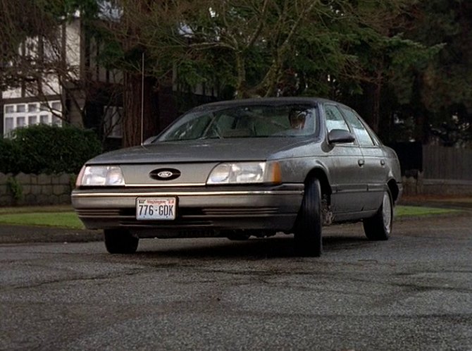1986 Ford Taurus [DN5]