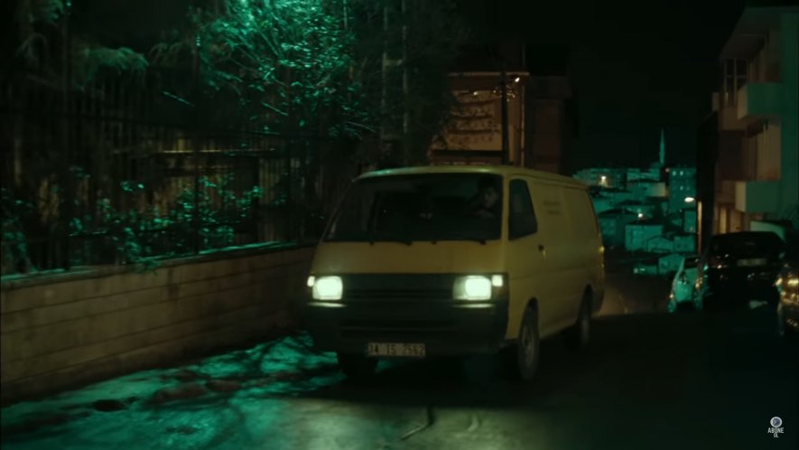 1990 Toyota HiAce [H100]