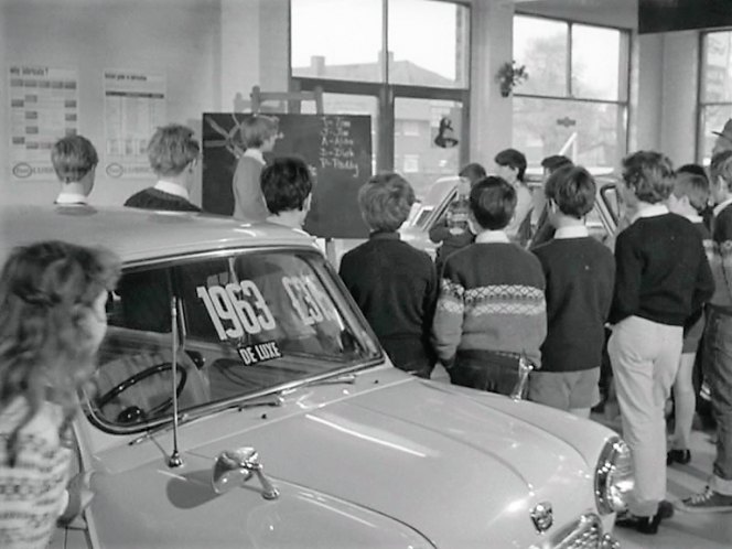 1963 Austin Mini Deluxe MkI [ADO15]